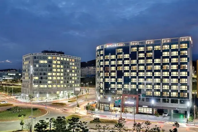 Ramada Encore by Wyndham Jeju Seogwipo East 