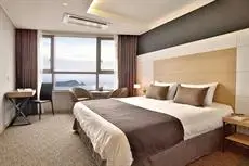 Ramada Encore by Wyndham Jeju Seogwipo East 