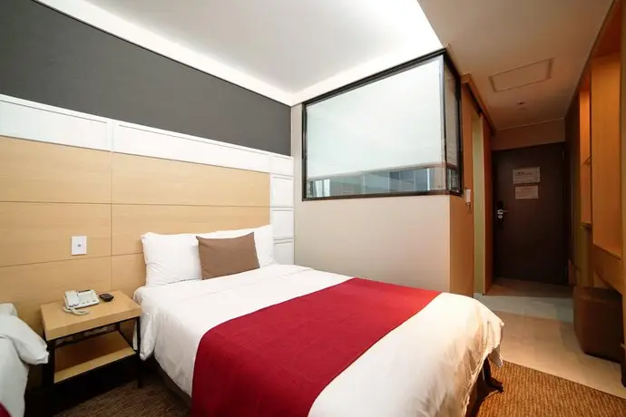 Ramada Encore by Wyndham Jeju Seogwipo East 