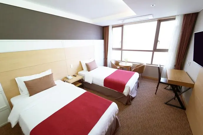 Ramada Encore by Wyndham Jeju Seogwipo East 