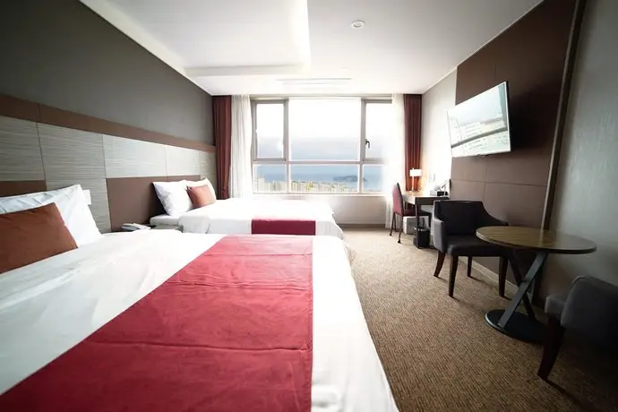 Ramada Encore by Wyndham Jeju Seogwipo East 