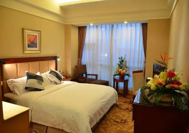 E Mei Shan Century Sunshine Shangsai Hotel 