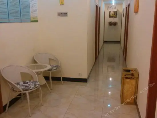 Taizhou 8Clock Hostel 