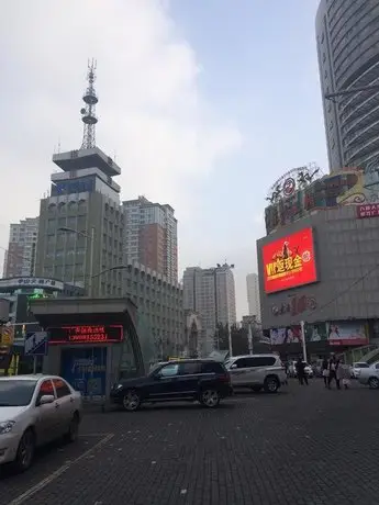 Urumqi Great Time Business Hotel 