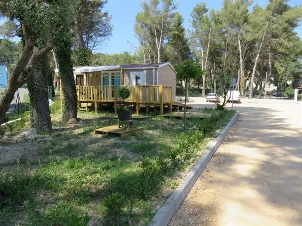 Camping Aux Portes De Cassis 