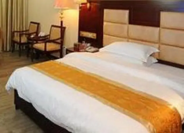 Guangxi Yulin Shenghao Business Hotel 