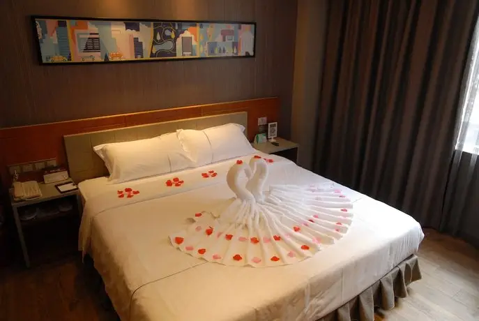 Insail Hotels Gongbei Port Zhuhai