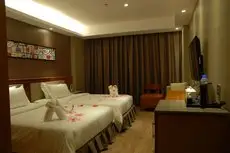 Insail Hotels Gongbei Port Zhuhai 