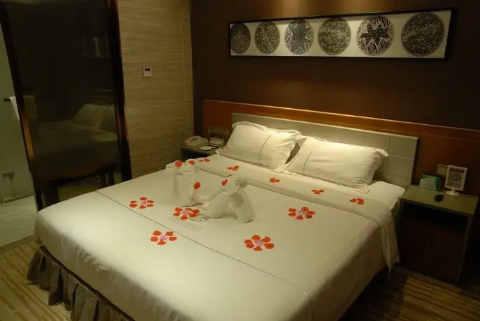 Insail Hotels Gongbei Port Zhuhai 