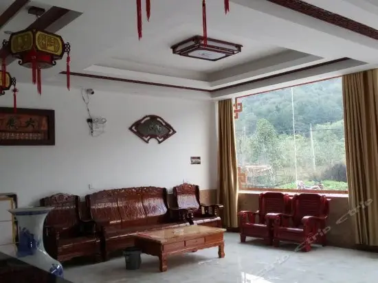 Anqing Zhuersao Farm Stay 