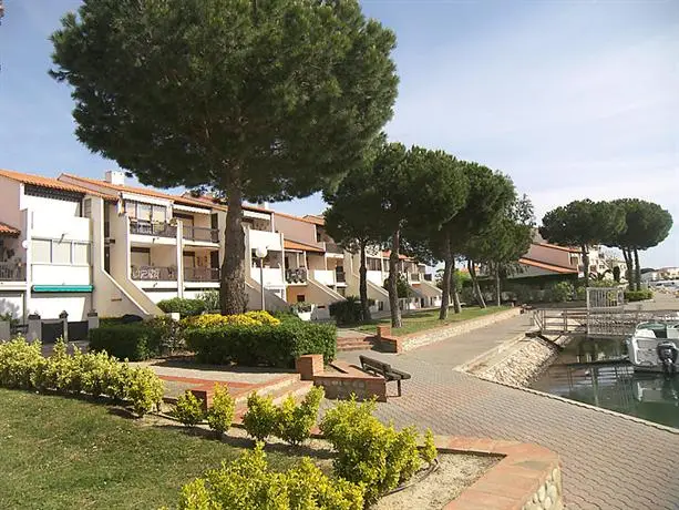 Interhome - Port d'Attache Saint-Cyprien