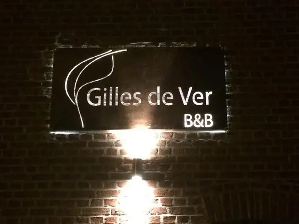 Gilles De Ver