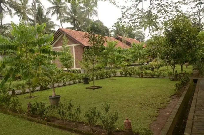 Rumah Catra 