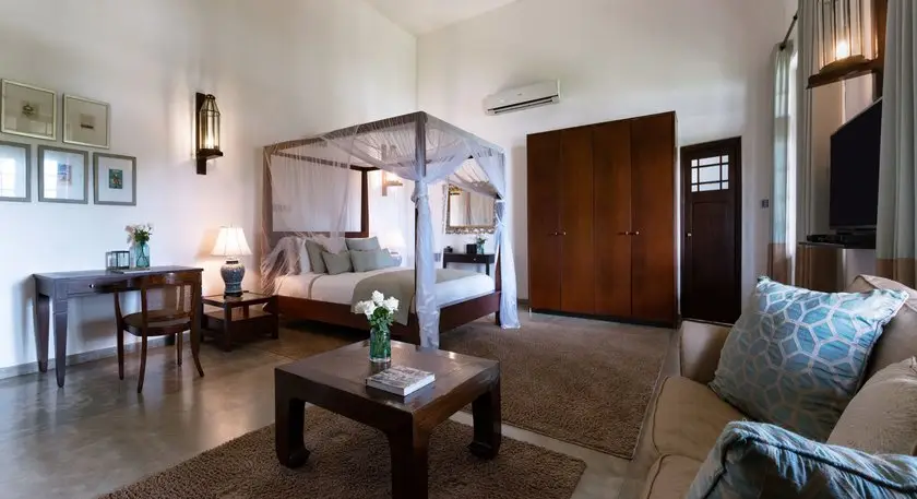 Villa Republic Galle - 8 Bedrooms 