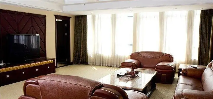 Qingyuan Yangshan Kaiyi Holiday Hotel 