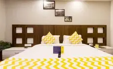 FabHotel Sholas Residency 