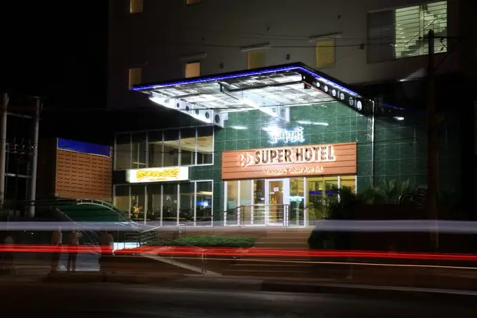 Super Hotel Yangon 