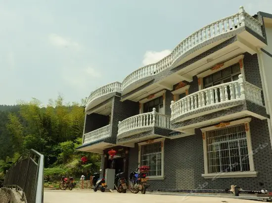 Nanyue Qingji Summer Inn