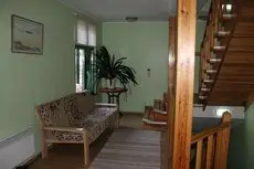 Edgari Guesthouse 