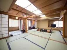 Tatsuta Ryokan 