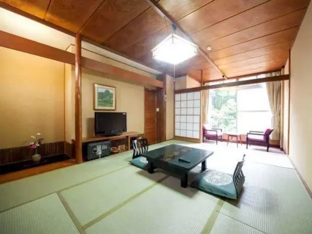 Tatsuta Ryokan 