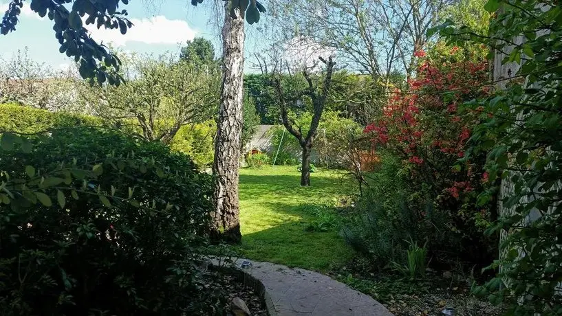 Chambre Avec Jardin Pierre Curie 