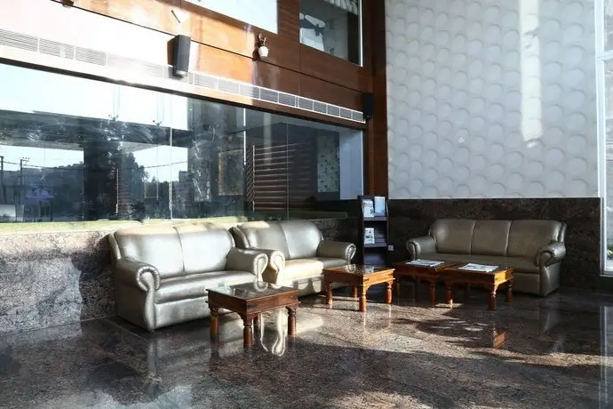 FabHotel Chandigarh Airport 