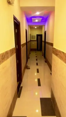 OYO 3025 Hotel Amaze