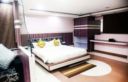 Vista Rooms At M P Nagar