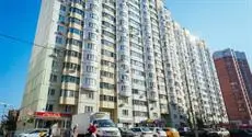 Yellow Rooms on Pavshinsky Boulevard 