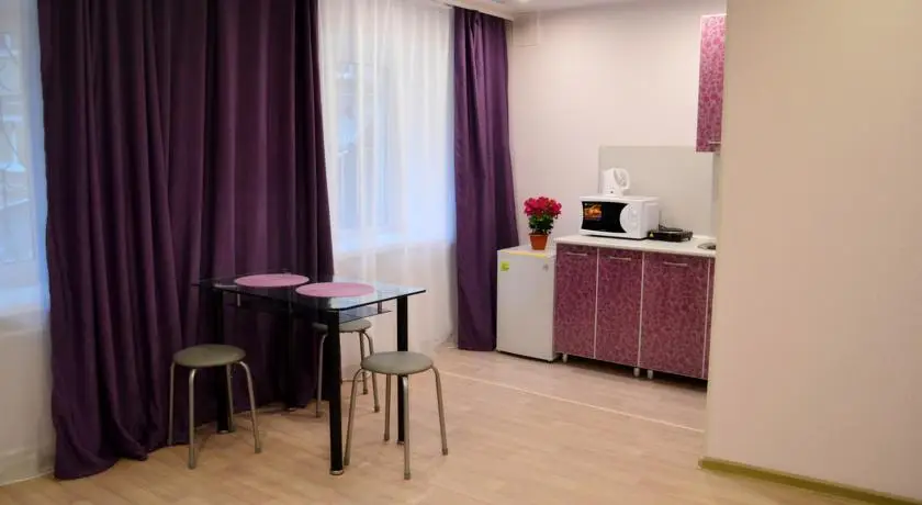 Apartment On Sheronova 123 