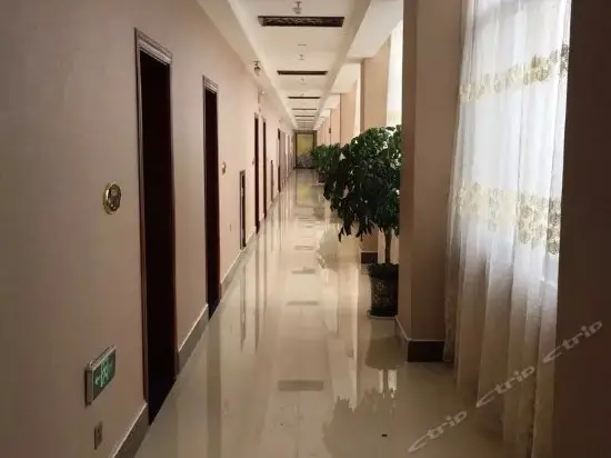 Baoshan Fuyuanxing Hotel