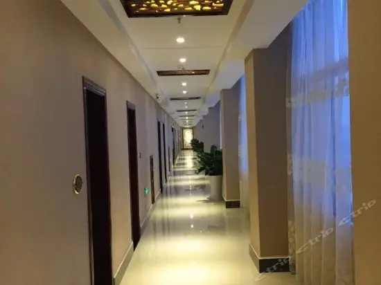 Baoshan Fuyuanxing Hotel