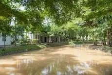 Chaofa West On The Pond 