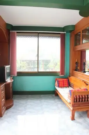 Lampang Family Guest House