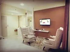 Fastrooms Bekasi Hotel 