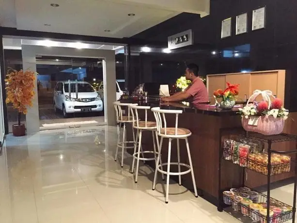 OYO 965 Gading Residence