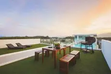 The WIDE Condotel - Phuket 