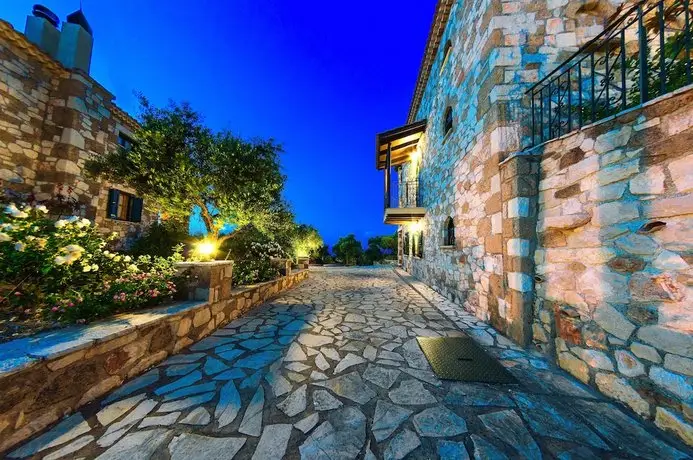 Joanna's Stone Villas 