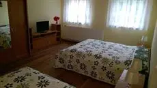 DUO Apartmanok Sarvar 