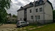 DUO Apartmanok Sarvar 