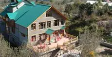 The Manali Cottage 