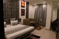 Hotel Shalimar Deluxe Bhopal 