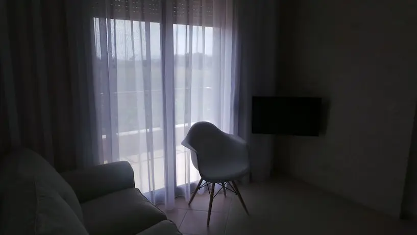 Niovi Boutique Apartments 