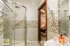 Great Pyramid Inn 