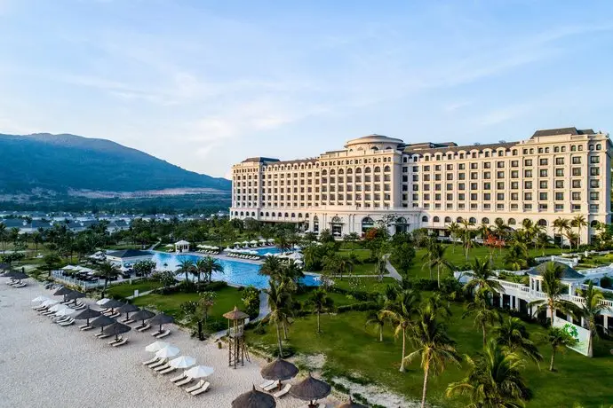 Vinpearl Discovery 1 Nha Trang