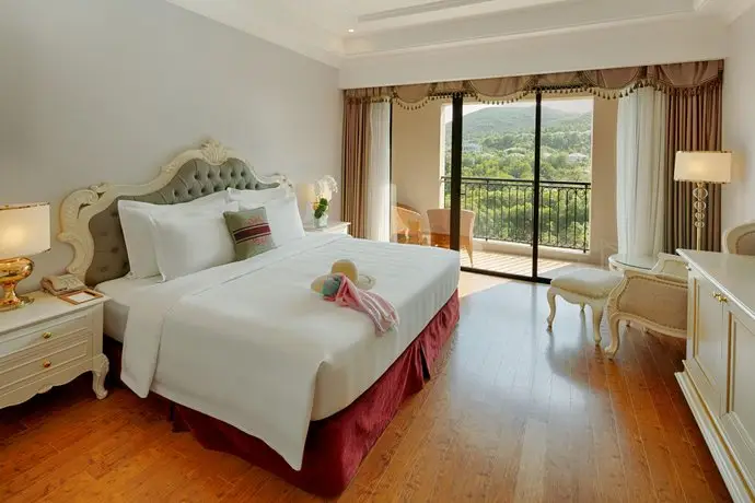 Vinpearl Discovery 1 Nha Trang 