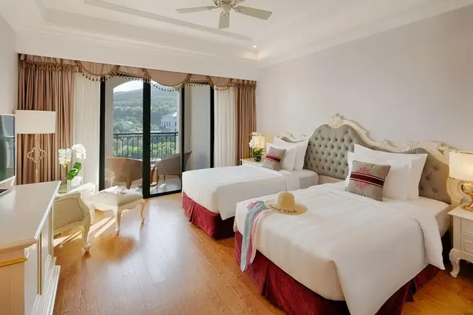 Vinpearl Discovery 1 Nha Trang 