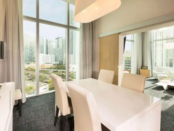 Novotel Miami Brickell 