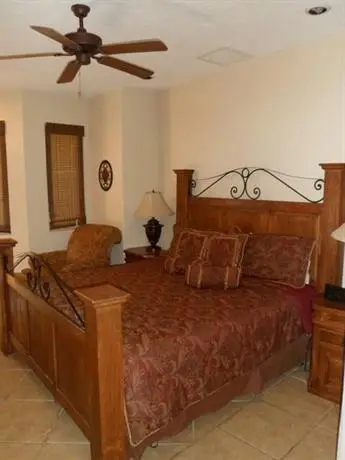 Two-Bedroom Apartment at Puerto Penasco BD 201-V